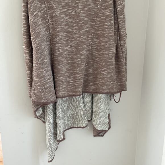 Free People Size Medium oversized open Front Cardigan Swing Sweater Brown - Picture 8 of 11